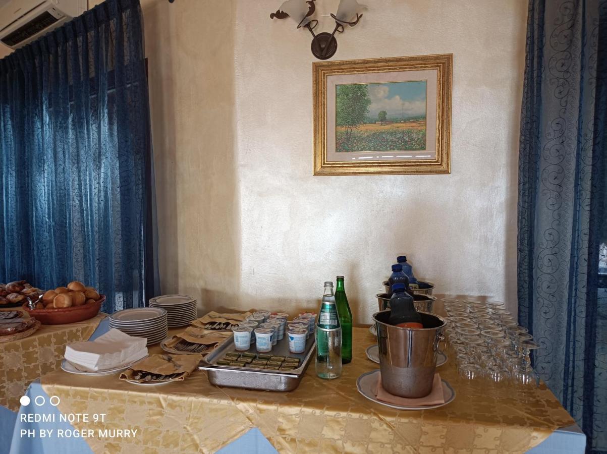Hotel Lu Baroni Budoni Esterno foto